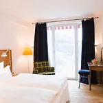 豪斯希尔特高山spa酒店 酒店 巴德加斯坦
