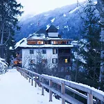 豪斯希尔特高山spa酒店 酒店
