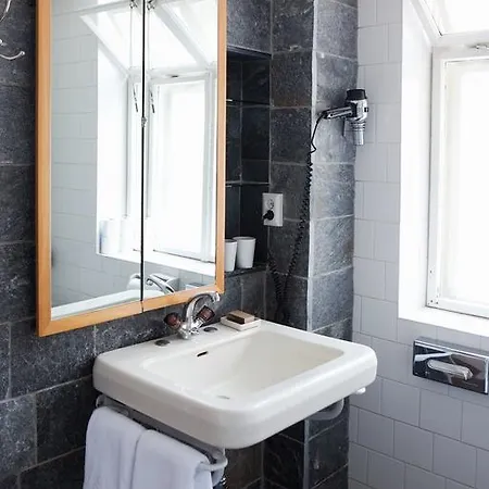 Alpine Haus Hirt Hotel 4*