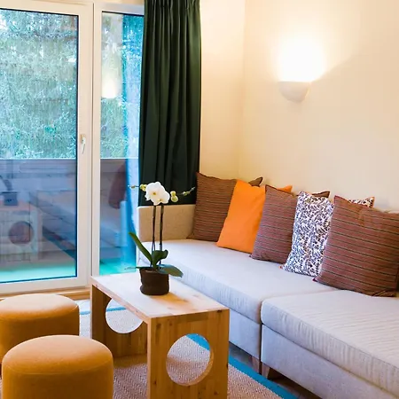 Hotel Alpine Haus Hirt 4*