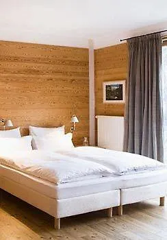 Alpine Haus Hirt