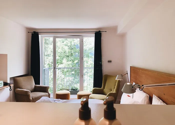 Alpine Haus Hirt