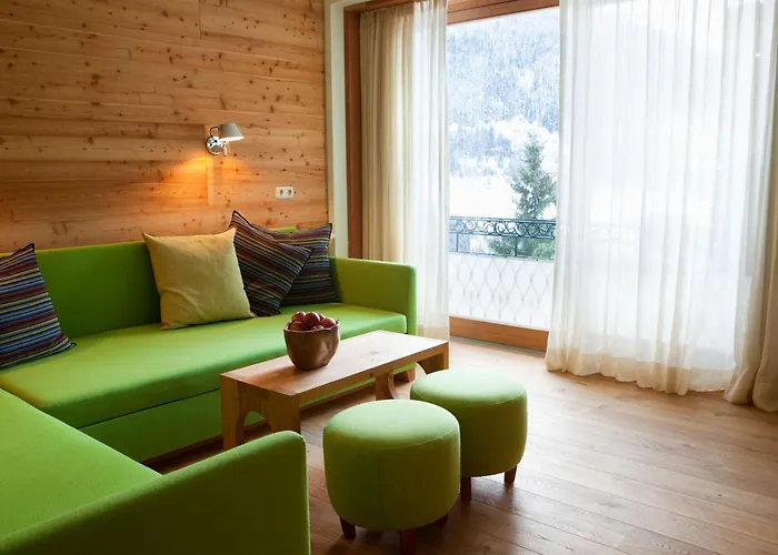Alpine Haus Hirt Отель 4*