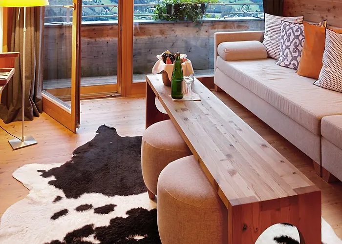 Отель Alpine Haus Hirt